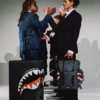 BAGAJ DE CALATORIE SHINOBI SHARKS IN PARIS, DIMENSIUNE MARE