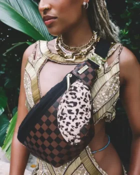 A.i.3 THE LEGACY SAVVY GENȚI CROSSBODY
