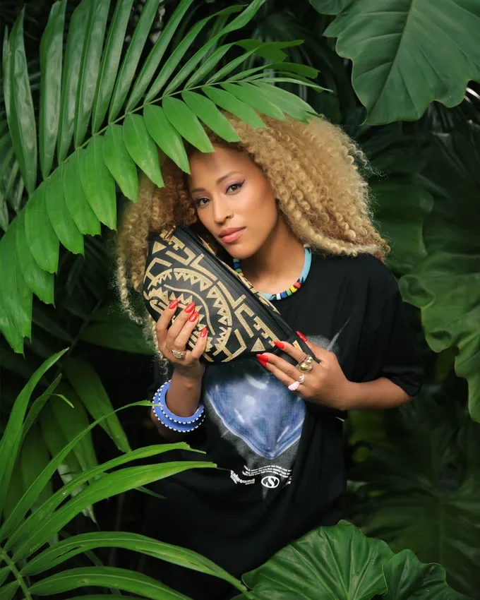A.I.8 AFRICAN INTELLIGENCE PATH TO THE FUTURE II Savvy Genți Crossbody