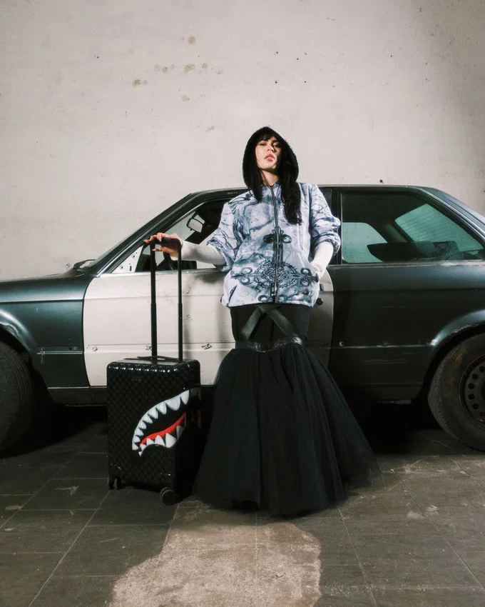 Bagaj de mână SHARKS IN PARIS HYPER PUFF