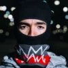 Cagula „SEWN SHUT”