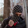 Cagula tricotată cu motiv de lanț