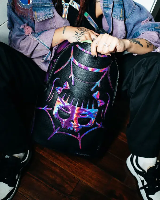 CAZZU Rucsacuri IRIDESCENT CUT & SEW SPIDER SKULL Shark (DLXV)