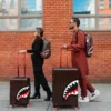 FRENZY SHARKS SHARKNAUTICS BAGAJ DE MÂNĂ CU CARCASĂ RIGIDĂ