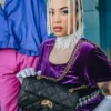 GENȚĂ DE MÂNĂ NOIR QUILT CU LANȚ AURIU ȘI MOTIV DE RECHIN