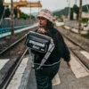 GENȚĂ DE UMĂR SWERVE CARGO Crossbody