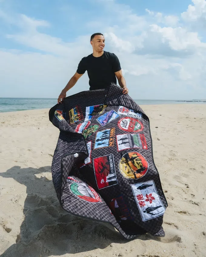 GLOBAL MOGUL UNLIMITED MILES PĂTURĂ DE PLAJĂ PLIABILĂ, REZISTENTĂ LA APĂ, CONVERTIBILĂ ÎN SACOȘE