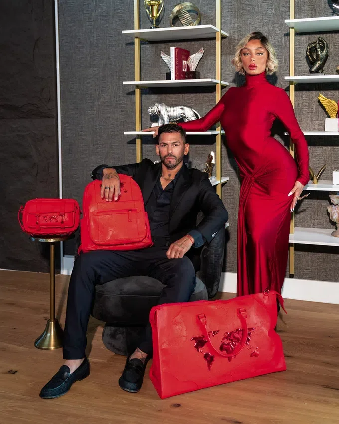 JAMES FIRST CLASS RUBY RED Genți Crossbody