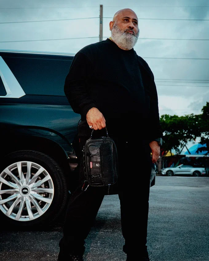 JAMES FIRST CLASS TYCOON Genți Crossbody