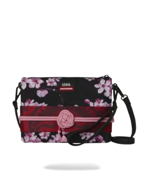 OUKA KENRAN HAYUMI HOKAZANO CLUTCH CROSSOVER COLABORARE OFICIALĂ