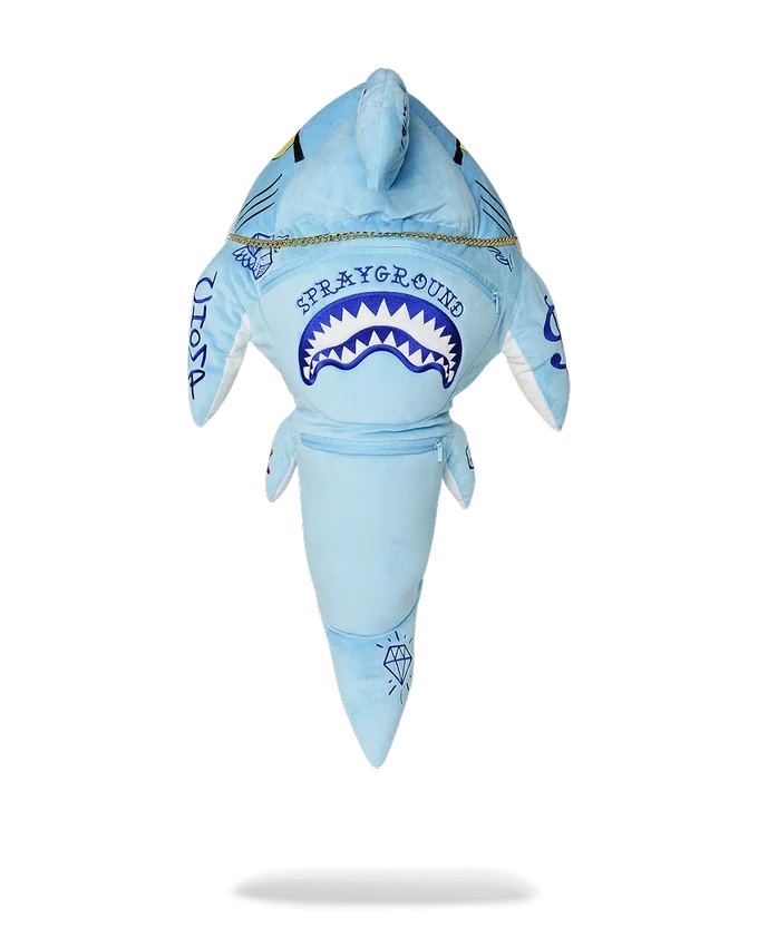 RUCSAC CU CAPUȘĂ SAVAGE ÎMPIUT CU MOTIV DE SHARK