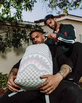 RUCSACUL DLX „KNIT SHARKS IN PARIS” ÎN CULOARE CREM