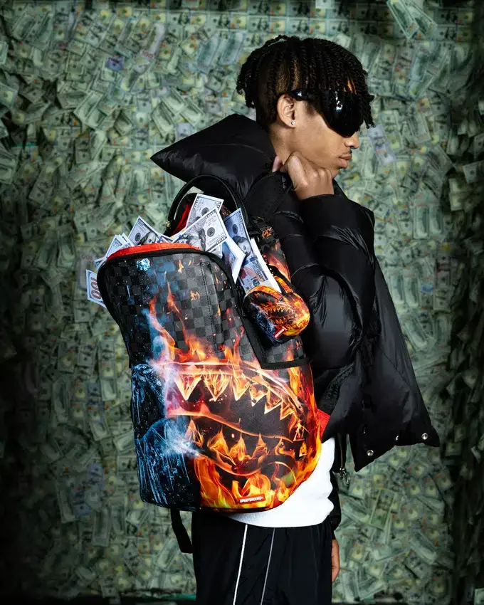 RUCSACUL DLXSV „COLD HEAT”