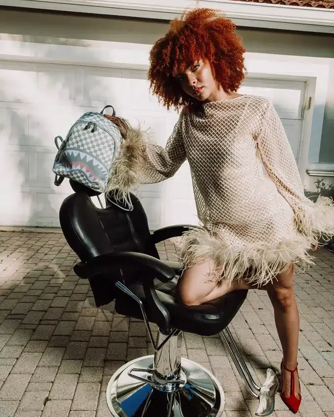 RUCSACUL „KNIT SHARKS IN PARIS” ÎN CULOARE CREM SAVAGE