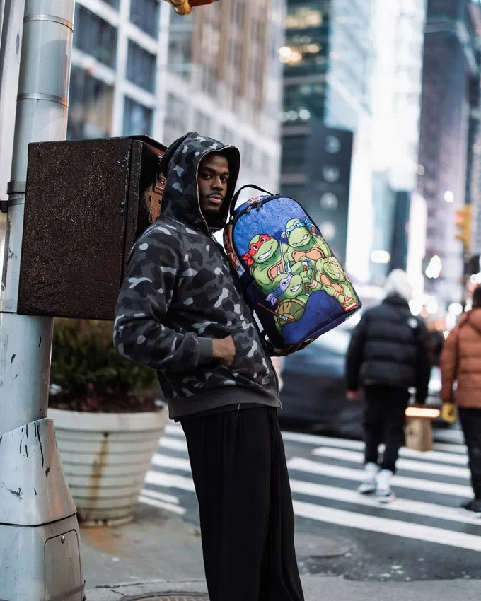 RUCSACULI DLXSR TMNT SEWER CAP