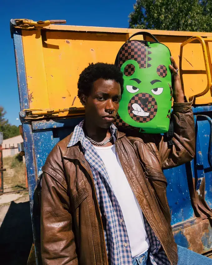RUCSACULI DLXSV GREEN MONEY BEAR