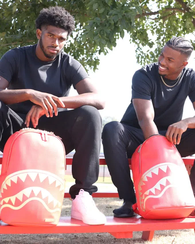 RUCSACULI KING OF KINGS SHEDEUR & SHILO SANDERS SHARK