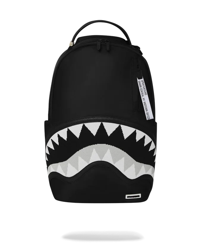 RUCSACULI SHARK CENTRAL DANGER ZONE
