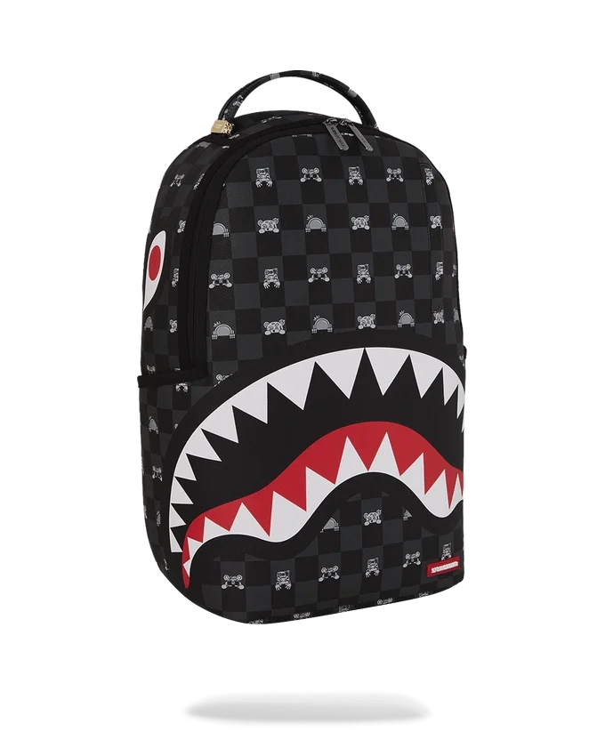 RUCSACULI SHARK MOB HIDEOUT