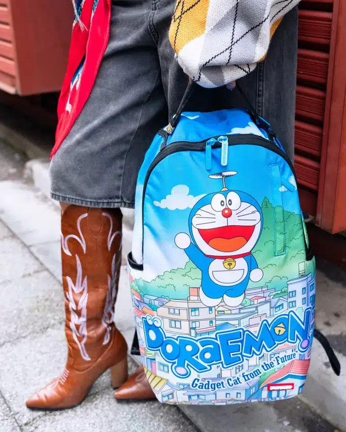 RUCSACULUI DORAEMON WORLD