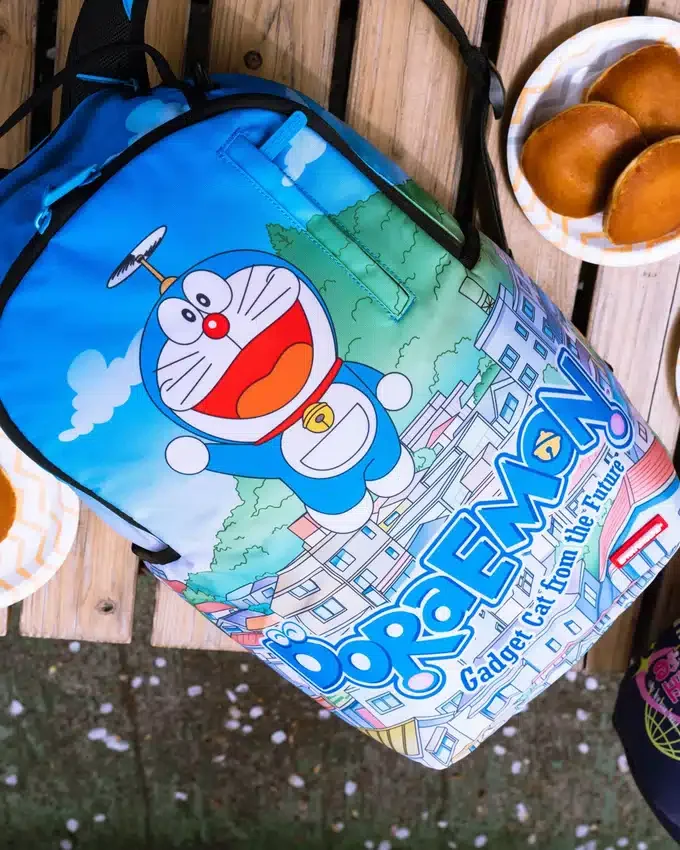 RUCSACULUI DORAEMON WORLD