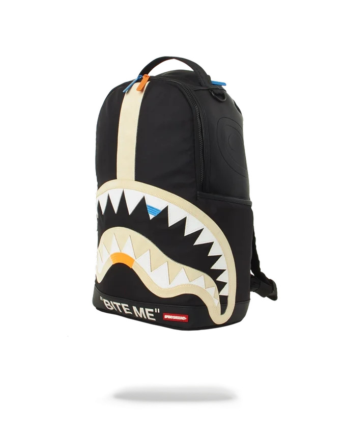 RUCSACURI BITE ME SHARK (NEGRU)