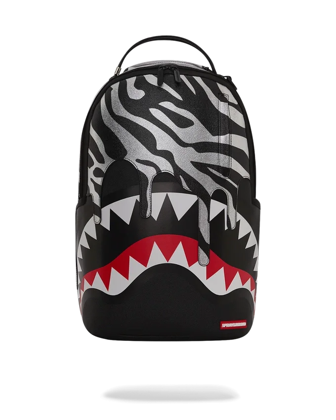 RUCSACURUL ZE SHARK PREDATOR