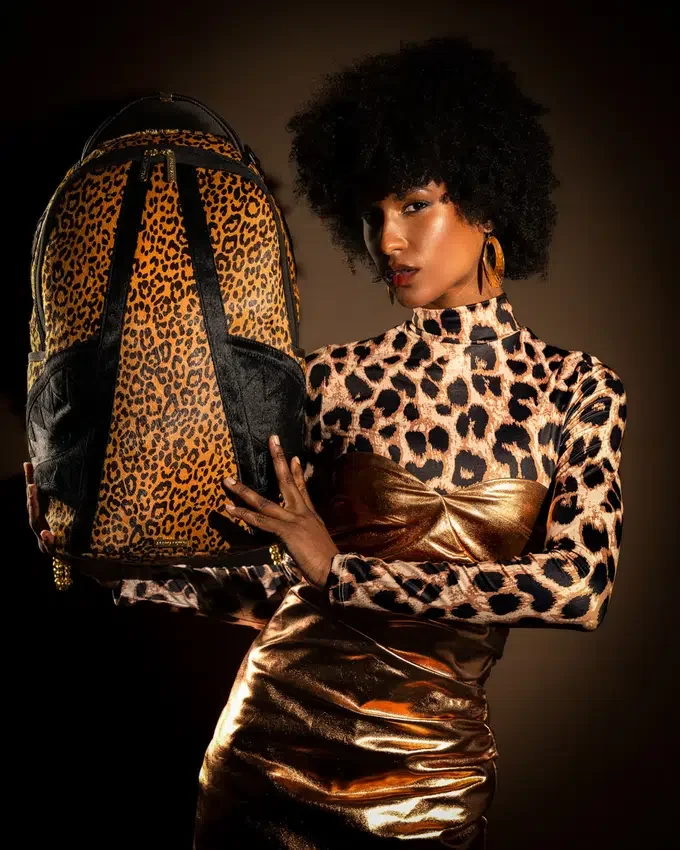 RUCSAK AFRICAN INTELLIGENCE 9 COURAGE LIVES ON – COLABORARE SANDFLOWER