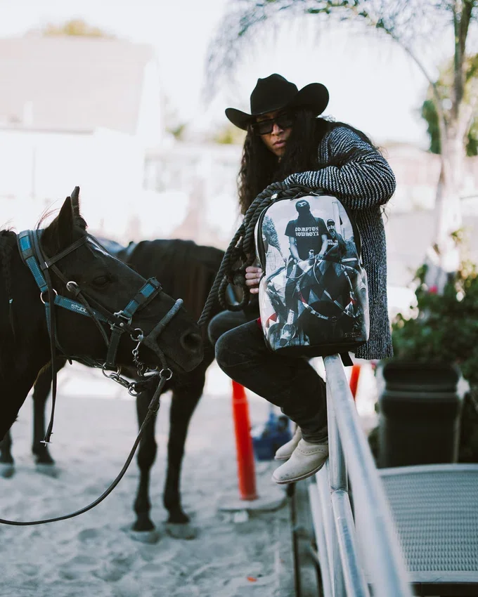 RUCSAK COMPTON COWBOYS „RIDE ALONE”