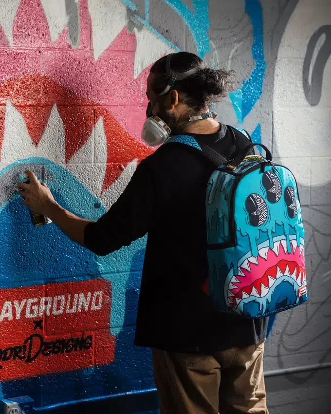 RUCSAK JORGE RODRIGUEZ THE ARTIST COLLAB DRIPS SHARKS Rucsacuri