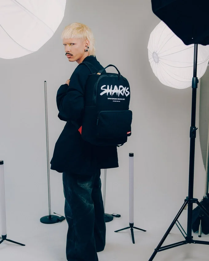 RUCSAK SHARKS CREATIVE DEPT CARGO HERO