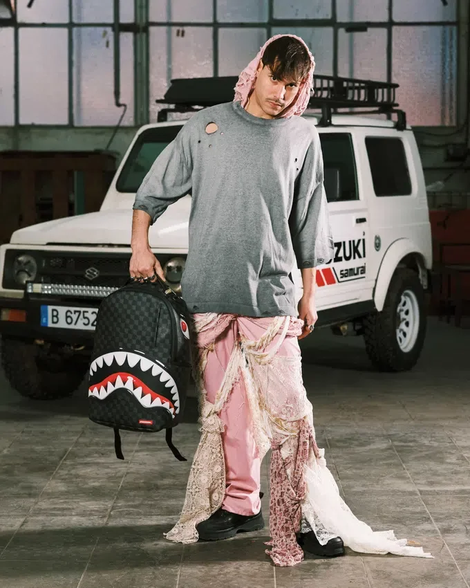 RUCSAK SHARKS IN PARIS HYPER PUFF