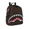 RUCSAKUR SAVAGE DE LA PRIVATE JET SHARK CLUB