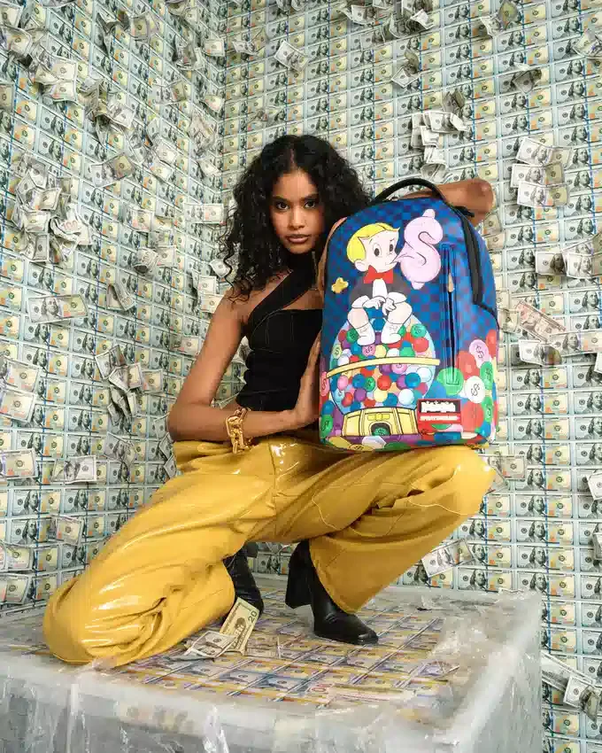 RUCSAKURI RICHIE RICH „MONEY MONEY MONEY” (DLXV)