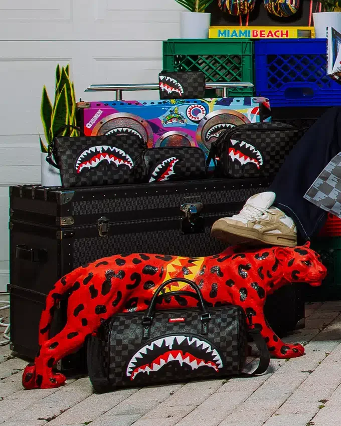 SHARKS IN PARIS THUNDERDRIP Genți De Cosmetice