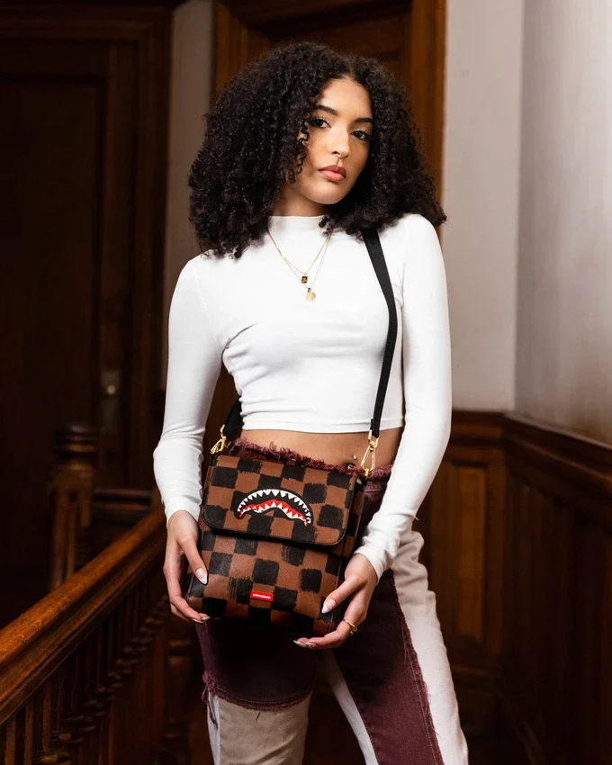 SHARKS IN PARIS VANQUISH Genți Sling Crossbody MARE
