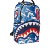 THE SHARK WAVE (fabricat din sticle de plastic 100% reciclate din ocean)