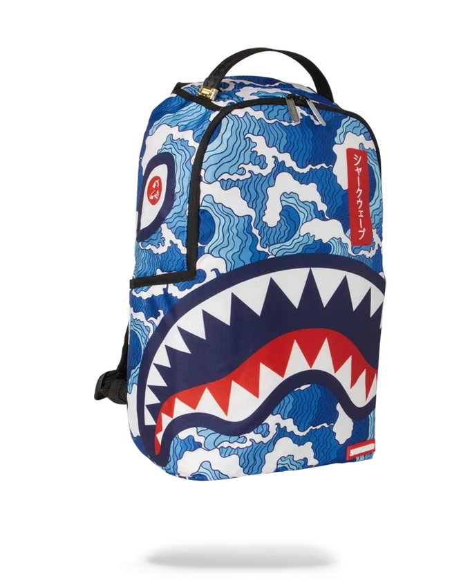 THE SHARK WAVE (fabricat din sticle de plastic 100% reciclate din ocean)