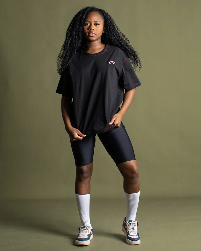 TRICOU OVER SHARK (NEGRU)