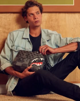TRUSĂ DE GENȚI DE COSMETICE XTC GREY SHARKS IN PARIS